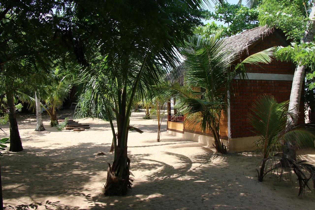 Shiva'S Beach Cabanas Тангалла Экстерьер фото